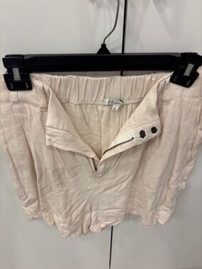 Z Supply Women's Light Cream Linen-Blend Bermuda Shorts
